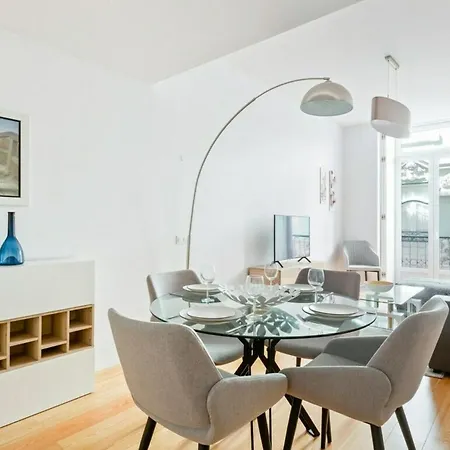 דירה Spacious 1 Bedroom Near Baixa *