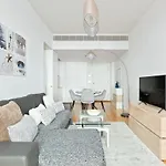 Lejlighed Spacious 1 Bedroom Near Baixa Lisboa